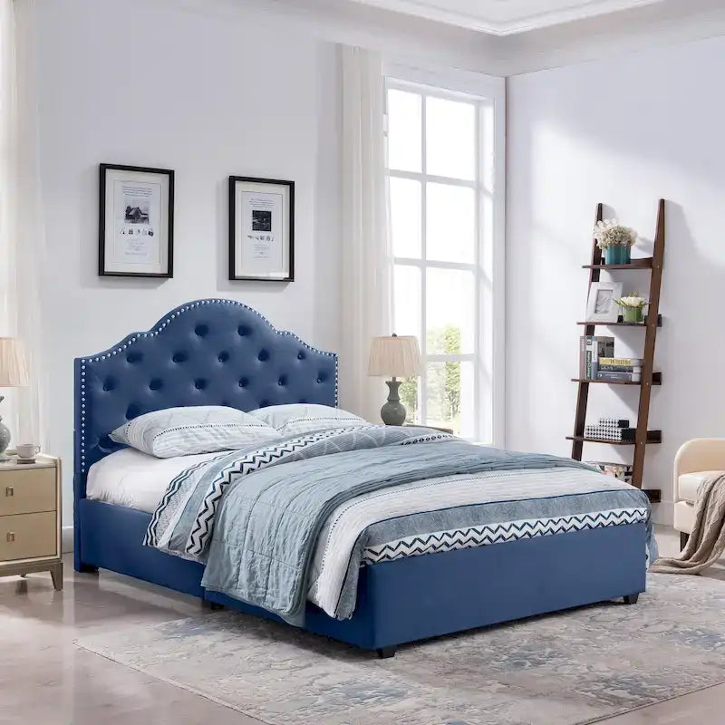 Cordeaux Queen-size Tufted Upholstered Bed