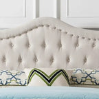 Virgil Queen-size Upholstered Tufted Bed